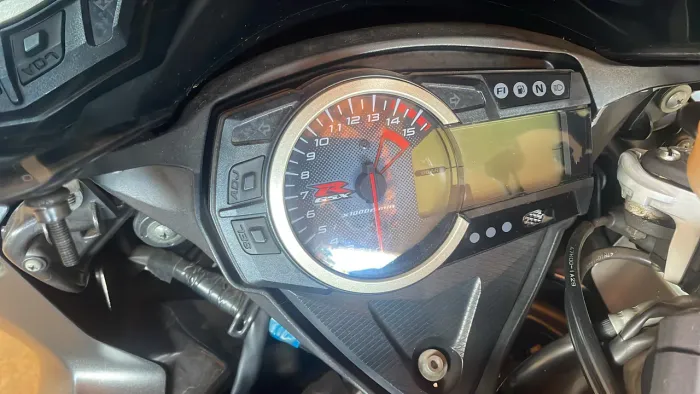 Vendo moto GSX-R. 1000