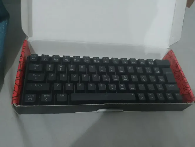 Teclado Mecânico 60%