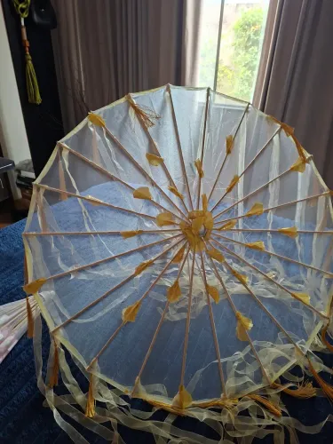 Guarda chuva cosplay amarelo