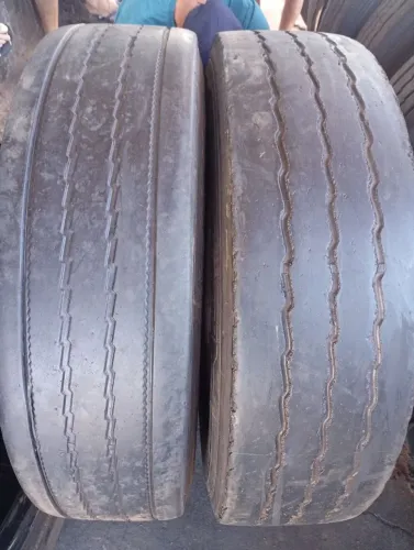 Pneus 275/80 R 22.5 usados em boas condições sem câmara
