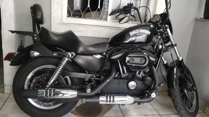 Vendo Harley-davidson 883R