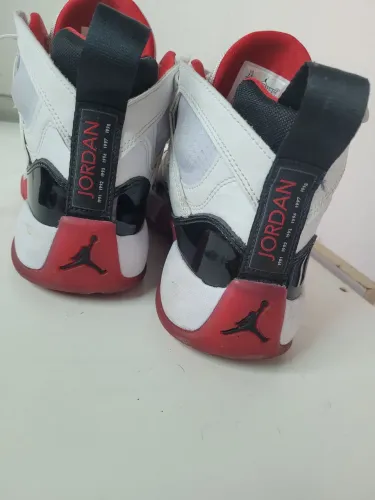 Nike Air Jordan 39