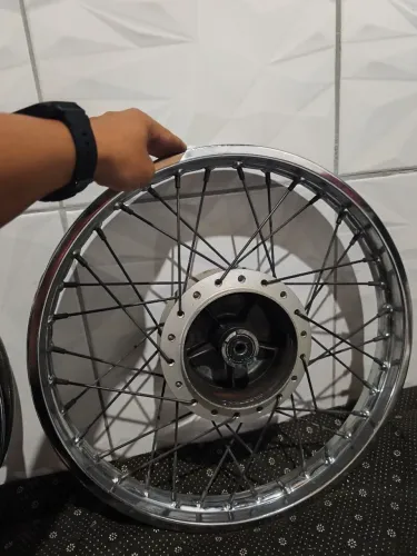 PAR DE RODAS - CG HONDA START 160 ANO 2023