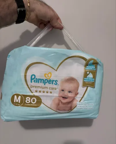 Fralda Fraldas Pampers Premium Care, Tamanho M, 80 Unidades