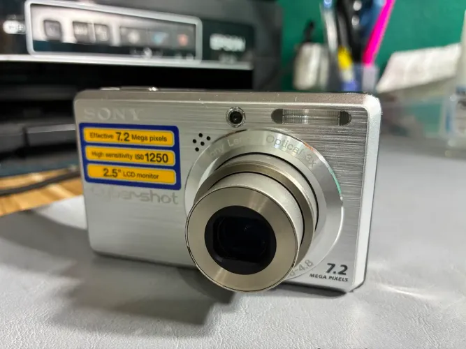 Camera Digital Samsung CyberShot 7.2 MP