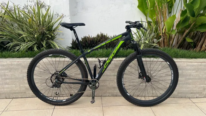 Bicicleta OGGI aro 29 - SHIMANO