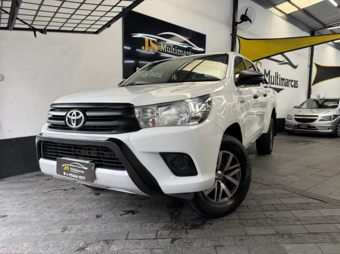 Toyota Hilux CD 4X4 2.8 Diesel Mec. 2020