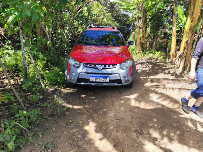Fiat Strada Adventure1.8/ 1.8 Locker Flex CD 2013