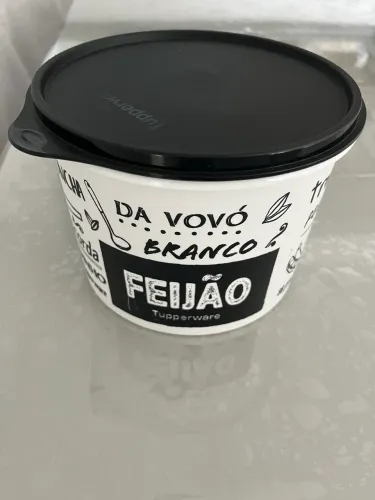 Pote tupperware semi novo FEIJÃO 