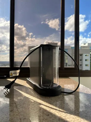 Máquina de café Nespresso CitiZ Platinum