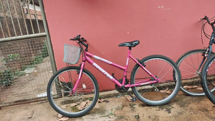 Procurando uma bike confortável e prática para o dia a dia, passeios ou trabalho?! É essa.