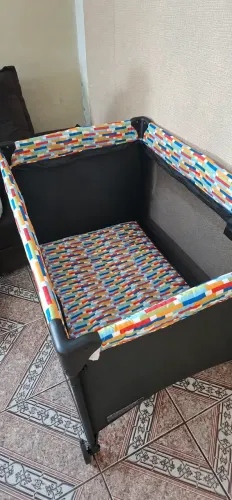 BERÇO CERCADINHO VOYAGE 