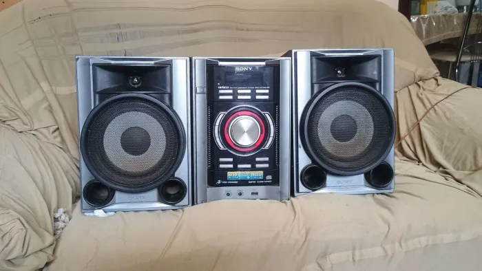 VENDO SOM SONY !!  "ATENÇÃO SOMENTE HOJE ESSE VALOR"!! * falar com Guilherme 