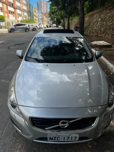 Volvo S60 T-6 3.0 304cv AWD 4P 2011