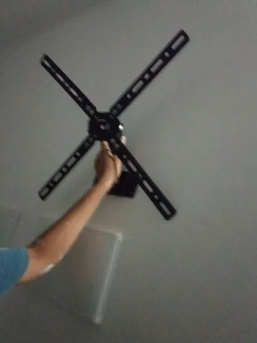Suporte para televisão na parede