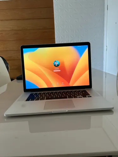 MacBook Pro Retina 15? i7 16GB RAM SSD - Bateria nova.