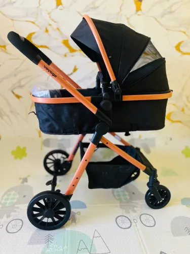 Carrinho de bebê berço Moisés importado