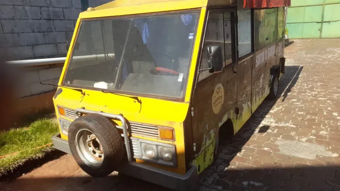 Volkswagen Kombi Furgão 2022