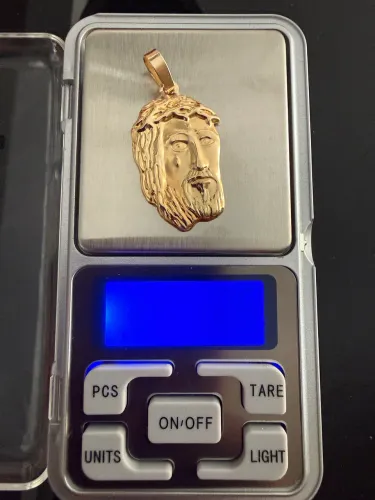 Pingente de ouro 18k, 2,6g