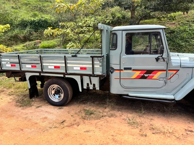 Toyota Band.Picape Chassi Longo Diesel 1991