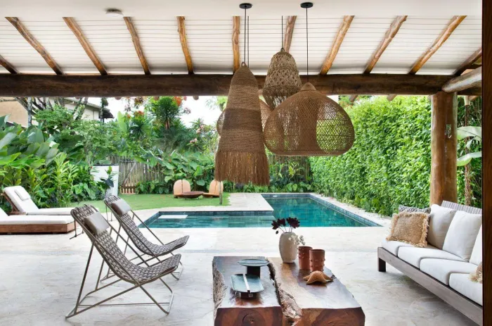 CASA FRENTE AO MAR EM BARRA DO UNA | ALTO PADRÃO E EXCLUSIVIDADE