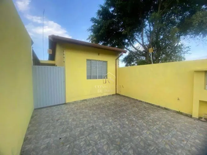Casa com 3 dormitórios à venda, 101 m² por R$ 450.000,00 - Vila Figueira - Suzano/SP