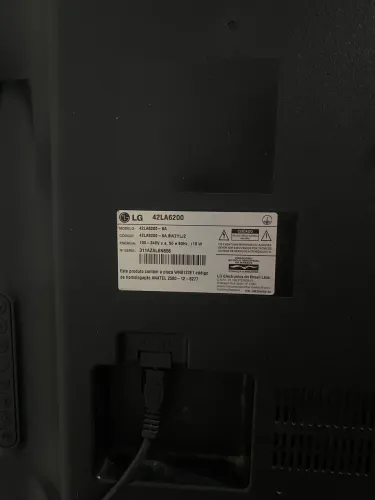 TV LG C/ defeito