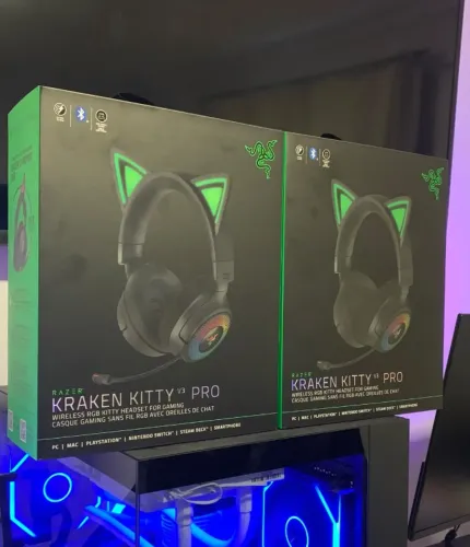 Headset Razer Kraken Kitty V3 Pro Preto