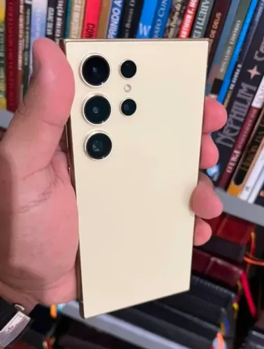 Samsung S24 Ultra Titânio Creme 256gb