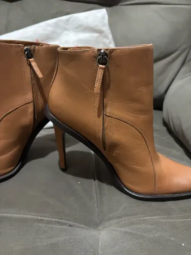 Bota
