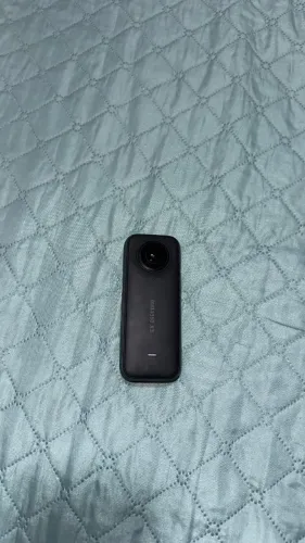 Câmera insta 360 x3