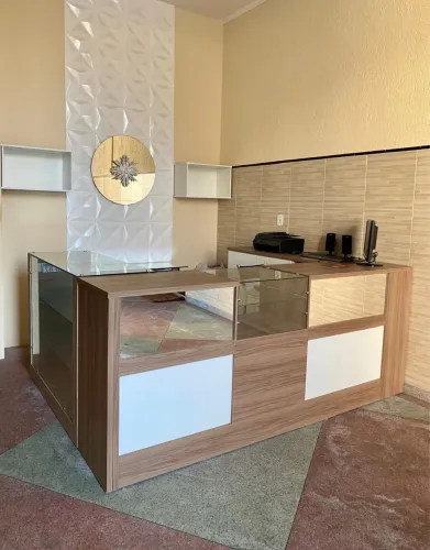 Bancada para comércio (mostruário)