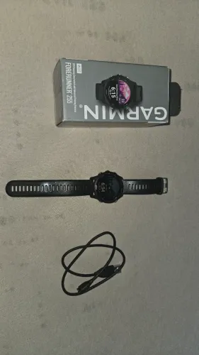 Relógio garmin forerunner 255 music.