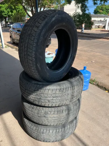 Pneus 265/65R17