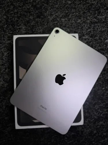 iPad Air 5 M1 + Teclado iPlace