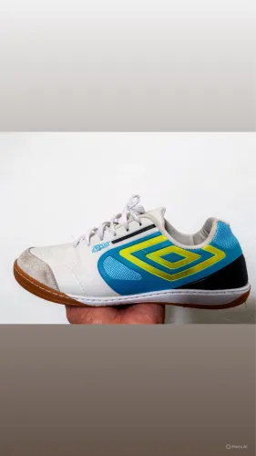 Chuteira futsal umbro pro