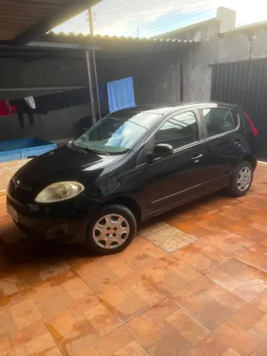 Fiat Palio Attractive 1.0 EVO Fire Flex 8V 5P 2013