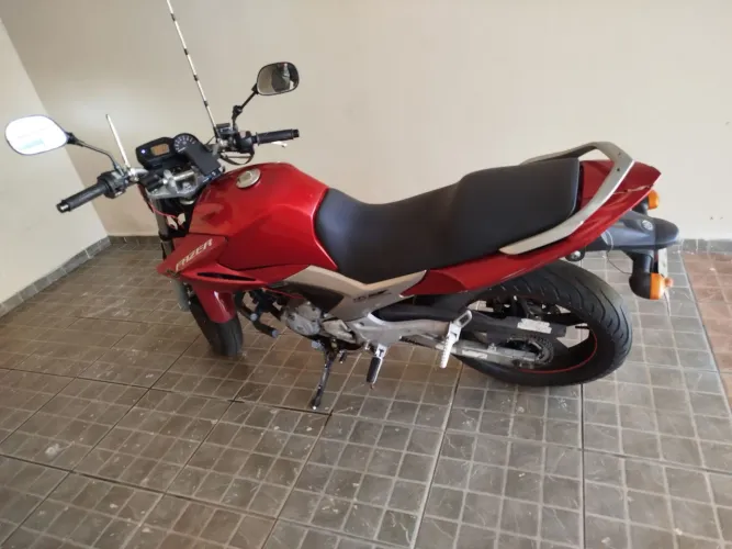 Fazer 250 , 2011/2012
