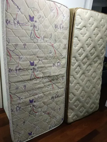 Venda de 2 colchões pelo preço de 1
