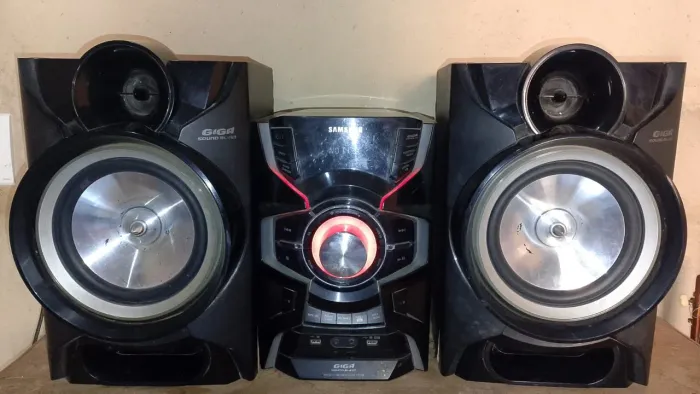 Aparelho de som Samsung MX-F850 (linha Giga Sound Blast)