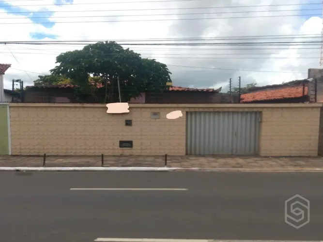 (0002)-Casa para venda possui 260 metros quadrados com 3 quartos em Cidade Nova - Teresina