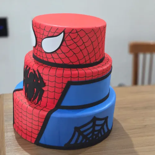 Bolo Fake EVA Homem Aranha 