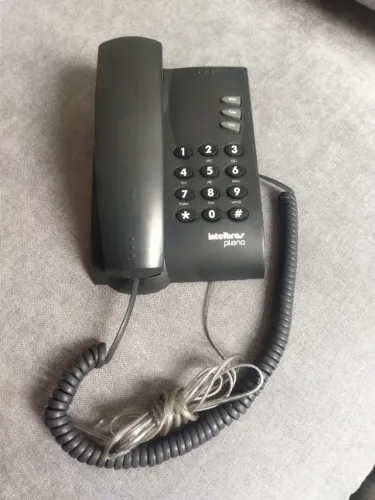 Telefone de mesa com fio - Intelbrás