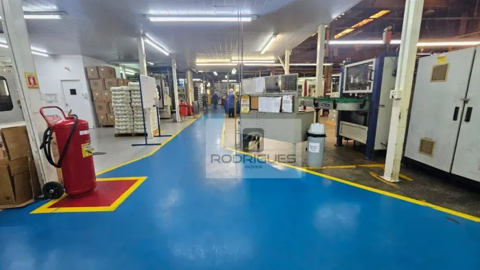 Galpão à venda, 3500 m² por R$ 8.500.000,00 - Jardim Ruyce - Diadema/SP