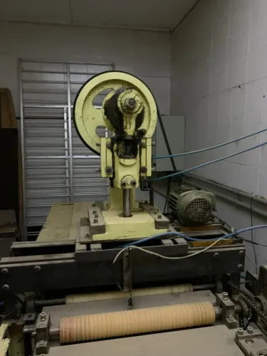 Prensa Excêntrica 6 Toneladas com Motor WEG