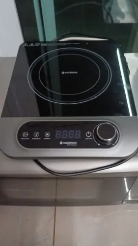 Fogão de indução com uma boca Cadence