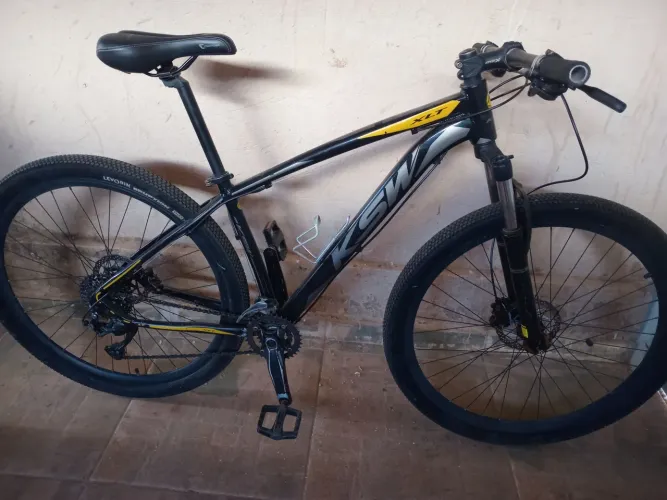 Vendo ou troco bicicleta aro 29
