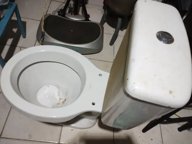 Vaso acoplado bom estado