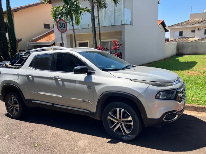 Fiat Toro Volcano 2.0 16V 4X4 TB Diesel Aut. 2017
