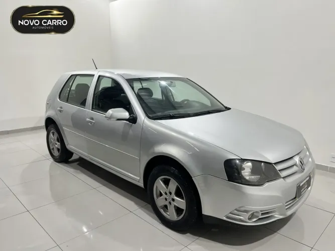 Volkswagen Golf 1.6 MI Total Flex 8V 4P 2011